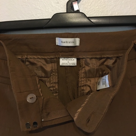 • Brown Dress Pants • - Picture 6 of 8